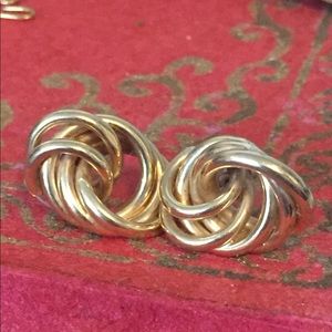 14 kt Yellow Gold knot Earrings Vintage